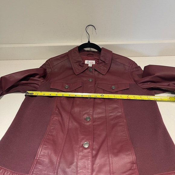 Denim & Co Merlot, Burgandy genuine leather button Jean Jacket gorgeous!Medium - Picture 6 of 11